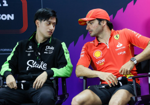 Former Ferrari F1 star signs for new team