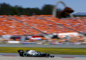 Bottas: 'Aanvallen en verdedigen was moeilijk door de temperatuur'