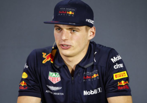 Max Verstappen zet zijn eerste auto te koop