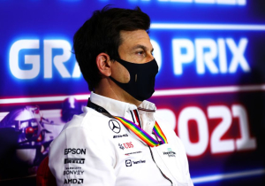 Wolff wil herhaling van Silverstone voorkomen: 'Dan worden we bekogeld met oranje dingen'