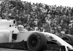 Gordon Murray: 'Als je alle auto's wit spuit, raad dan maar eens welke het is'