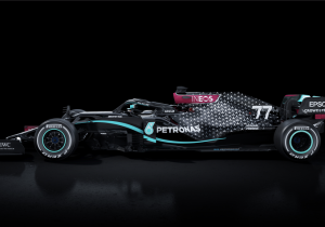 Wolff over zwarte bolide: 'Begon met telefoontje van Hamilton'