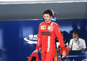 Sainz over wisselen van team: "Nu heeft iedereen begrepen dat het niet zo eenvoudig is"