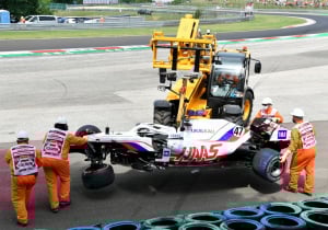 Crash Schumacher had impact van 30G, deelname aan kwalificatie onzeker