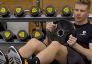 VIDEO: Nico Hülkenberg legt circuit Bahrein uit tijdens het trainen