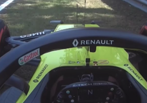 Renault geeft reden voor uitvallen Ricciardo: "Brandstofpomp begaf het"