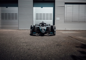 IN BEELD: Mercedes neemt ook Formule E-livery op de schop