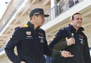 Verstappen over zijn zusje: "Bij haar in de auto stappen is tricky"