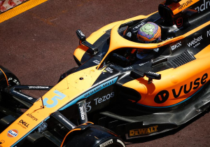 Ricciardo voelt druk toenemen: "Zal niet ten onder gaan zonder een gevecht"