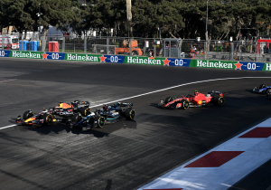 Russell responde: "Su posición estaba perdida, no lo voy a dejar pasar solo por ser Max Verstappen"