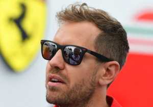 Niki Lauda over straf Vettel: "Ik begrijp er niets van"