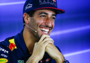 Daniel Ricciardo: 'Blijf respectvol naar Red Bull, al zou ik vertrekken'
