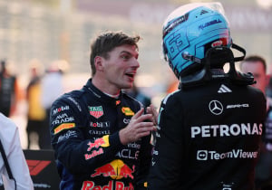 Russell genoot met volle teugen van Verstappen-strijd: "Hijgend in mijn nek"