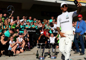 Mercedes domination bad for F1 - Ecclestone
