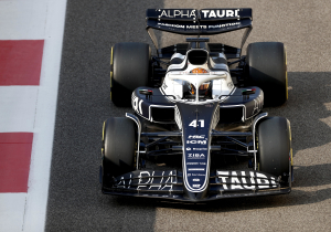 Why de Vries took Red Bull call into his own hands