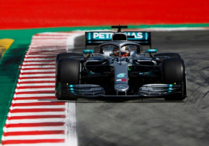 Hamilton weer achter Bottas: "Heb het gewoon niet goed genoeg gedaan"