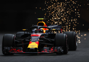 Horner: 'Er wordt hard gewerkt aan motor van Verstappen'