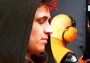 VIDEO: Diskwalificatie Norris dreigt, paniek in McLaren-pitbox
