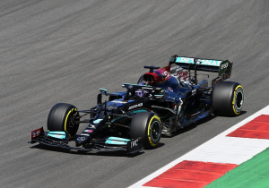 100e pole Lewis Hamilton nog even uitgesteld: "Kunt nooit volledig tevreden zijn"