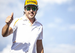 Alonso vol lof over strategie McLaren: 'Bijna een perfecte dag'