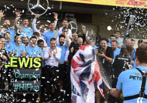 Hamilton en Mercedes genomineerd voor de Laureus World Sports Award