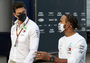 Mercedes en Hamilton lanceren nieuw project om diversiteit in autosport te bevorderen