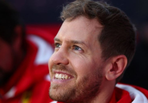 Vettel hecht geen waarde aan snelste tijd: "Dat is zinloos"