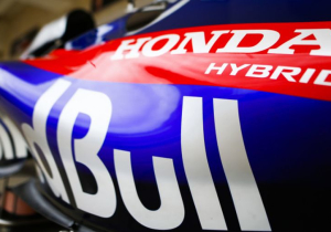 Mercedes, Ferrari advantage explained by Honda chief