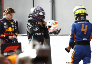 Horner over 'fundamentele fout' Hamilton: "Weet zelf ook dat hij geluk heeft gehad"