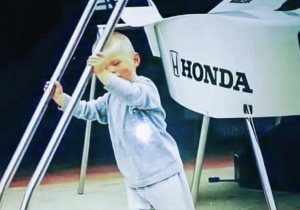 Jos Verstappen deelt aandoenlijke foto van jonge Max: "Je moet jong beginnen"