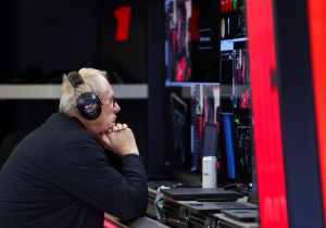 Marko spreekt van 'deprimerend McLaren': "Vandaag hun echte snelheid gezien"