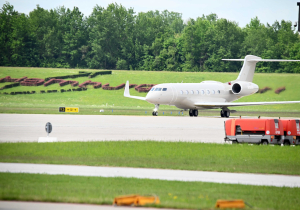 F1 star jetted off from testing just 12 MINUTES after their car broke down