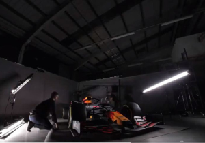 Zo werd de nieuwe Red Bull van Verstappen en Albon op de foto gezet