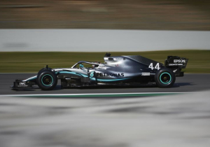 Hamilton and Vettel end testing quickest