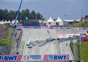 Alonso 'feels stupid' for following F1's opening-lap rules