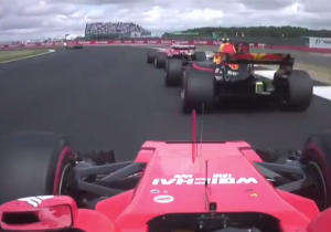 VIDEO: Verstappen pakt de derde plek bij start na gevecht met Vettel