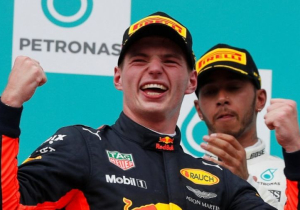'Ferrari en Mercedes willen Verstappen één van de best betaalde coureurs maken'