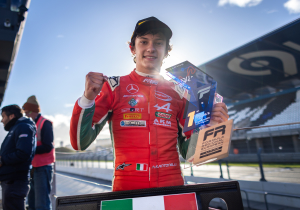 Mercedes-junior Antonelli pakt Formule Regional-kampioenschap met zege op Zandvoort