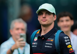 Coronel ziet "loyale" Verstappen niet vertrekken: "Focus ligt op verbeteren van de auto"