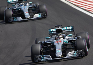 Mercedes heeft genoeg van grappen over teamorders