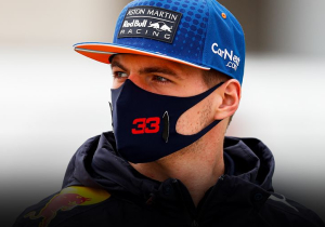 Verstappen neemt journalist in de maling: "Jos zit gewoon op de bank"