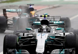 Jacques Villeneuve: 'Prestatie Bottas is beschamend'