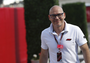 Villeneuve kritisch over Ricciardo: "Wil je net als hij alleen maar lachen in tv-reclames?"