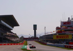 IN BEELD: Teams maken zich gereed voor de derde vrije training