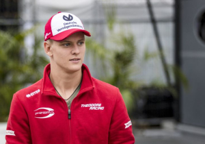 Schumacher welcomes pressure ahead of F1 debut