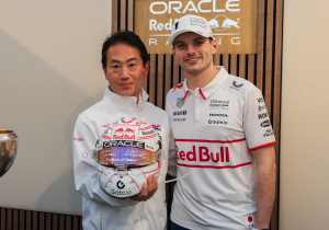 Honda-chef Watanabe bewierookt Verstappen: "Max ongelofelijk populair in Japan"