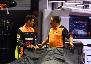 McLaren reveal SPECTACULAR AI-designed livery in world first