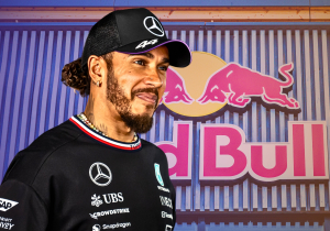 Red Bull-KTM in gesprek met Hamilton: "Geen geheim dat hij geïnteresseerd is in MotoGP"