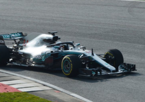 Lewis Hamilton: "Valtteri verdiende om te winnen"