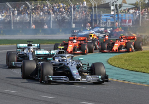 Hamilton explains Australia deficit to Bottas